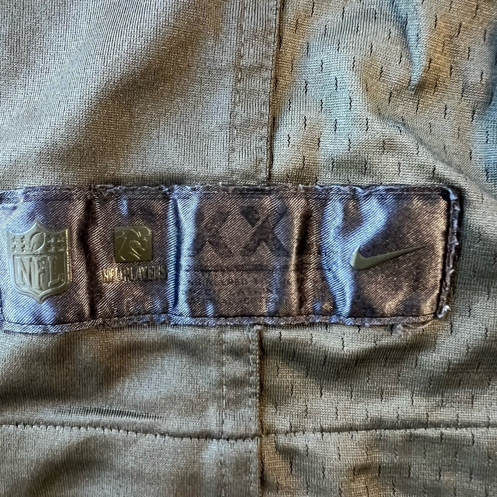 NFL Seattle Seahawks Russell Wilson Mens Nike Salute to Service Jersey Sz XXL - Picture 2 of 9